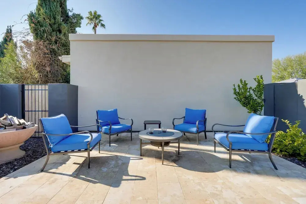 Luxe Getaway w/ Fire Pit - Near TPC Scottsdale