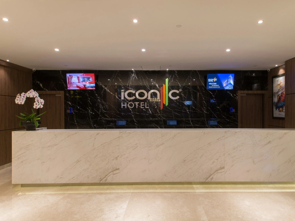 Iconic Hotel