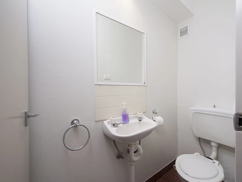 Mistral Court, Unit 8/17 Mistral Close