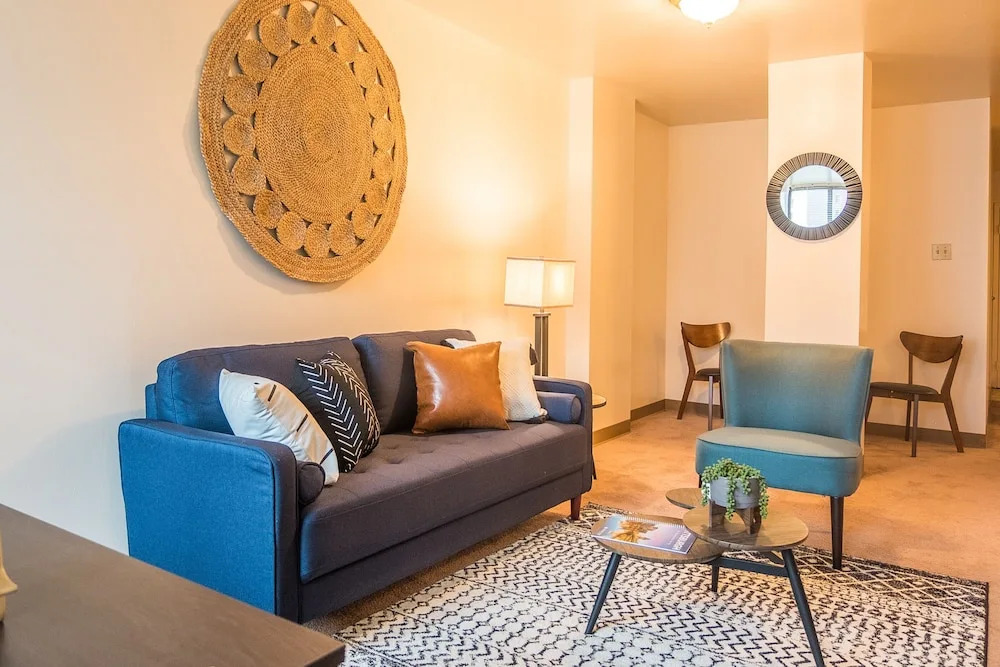 Stylish Apartments in Downtown
