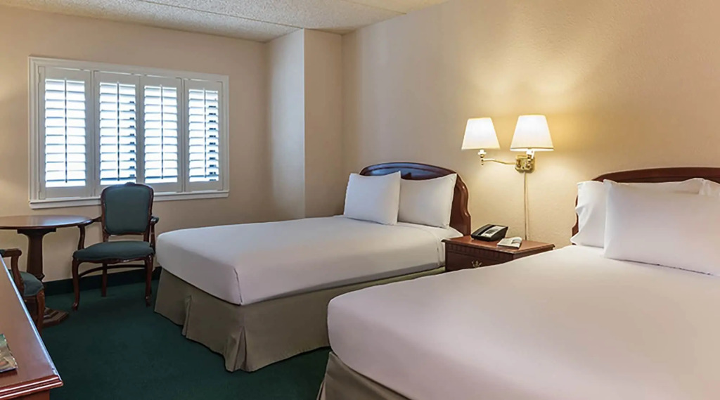 Tropicana Laughlin Hotel & Casino - A Caesars Rewards Destination