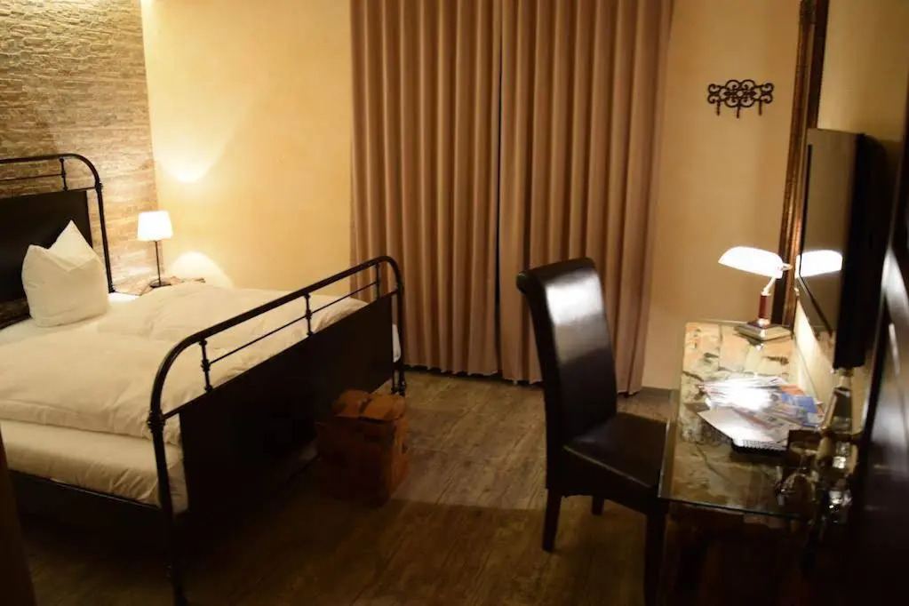 Hotel Arte Vida OHG