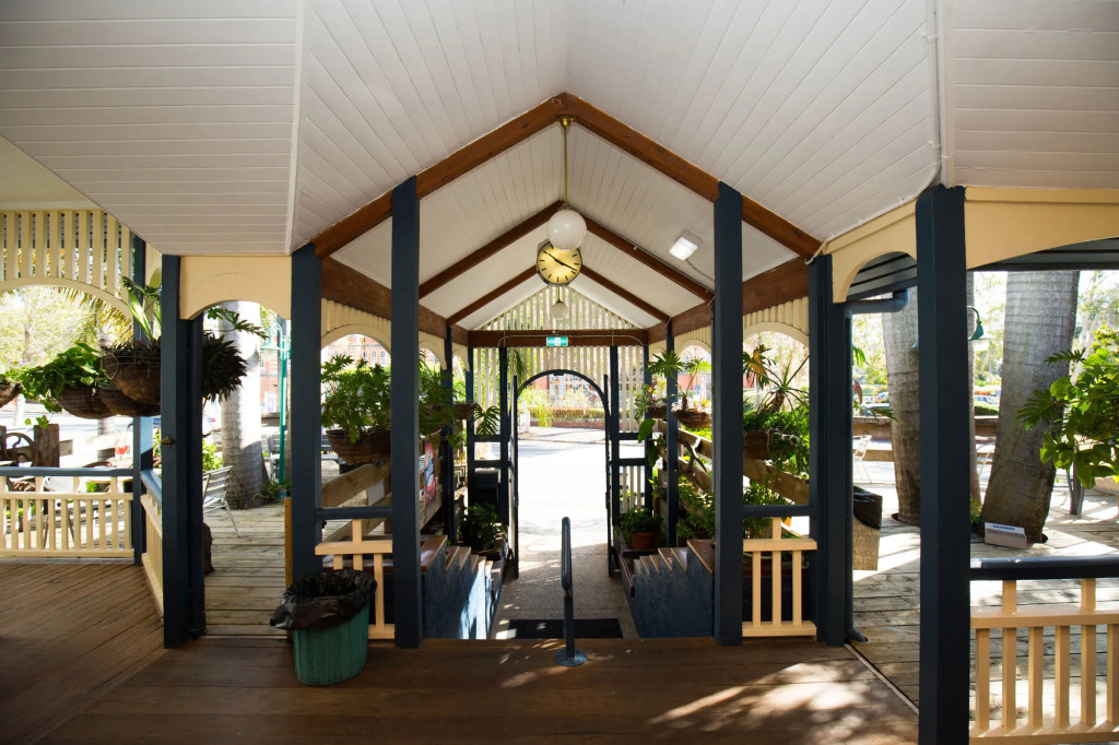 Brisbane Manor