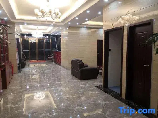Tingmei Hotel (Nanyang Road Xinglongpu Subway Station)