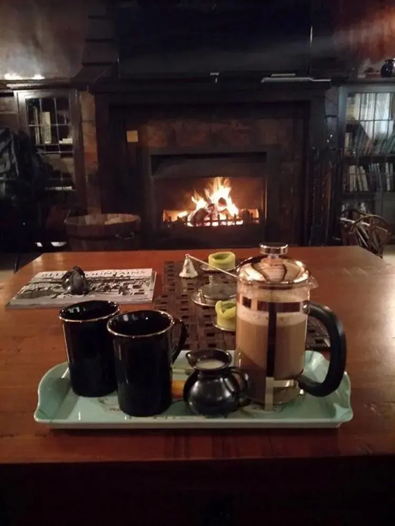 Corner Manor Leura
