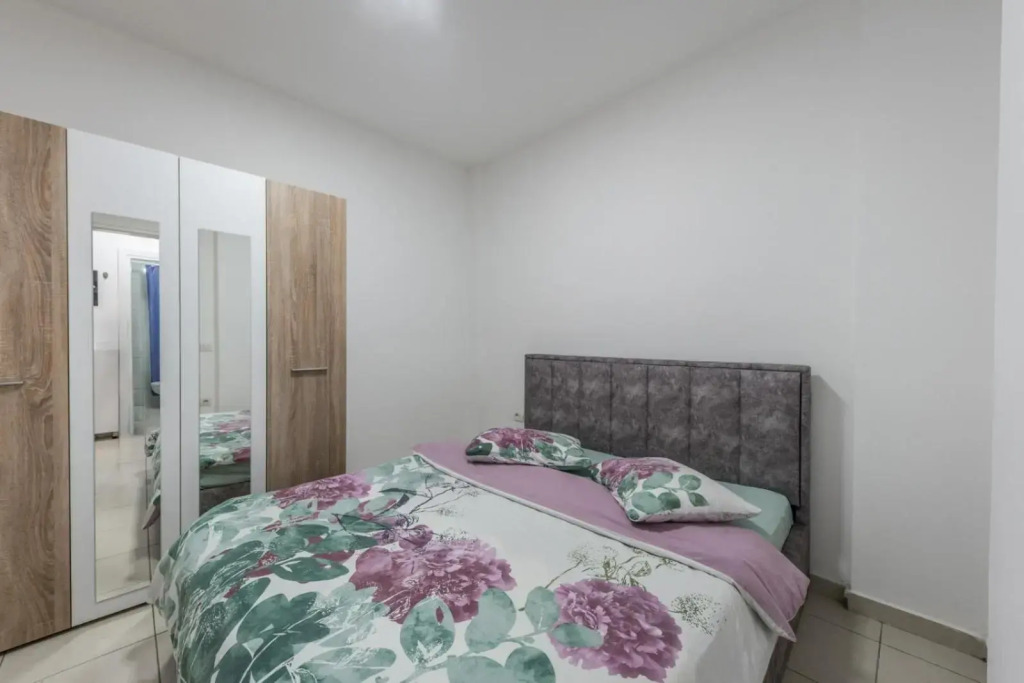 Lovely Apartment 50 m near the Sea