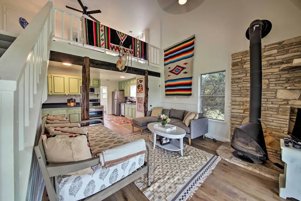 Rural Texas Escape on 10 Acres w/ Deck & Sunroom!