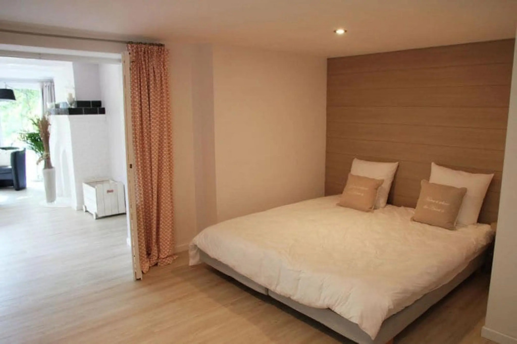 Attractive apartment with a fireplace located in the town of Stavelot
