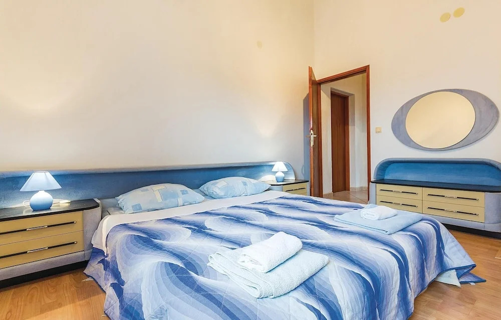 Nice Home in Rebici-barban With Wifi and 2 Bedrooms