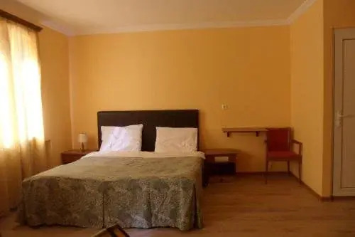 Welcome Hotel on V. Pshavela 33