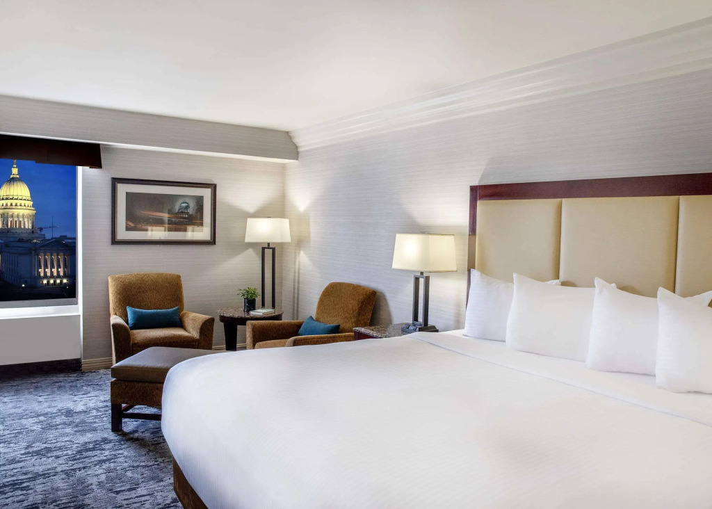 The Madison Concourse Hotel