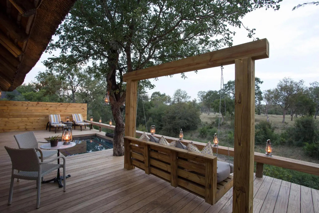 Thornybush Simbambilli Lodge