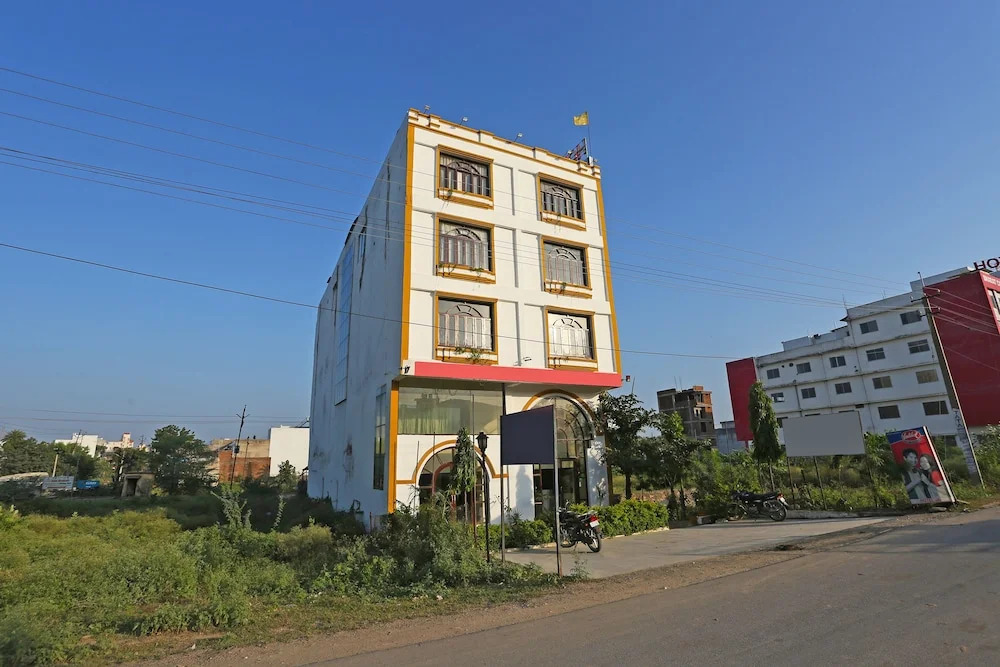 OYO 3095 Hotel Jai Mahal