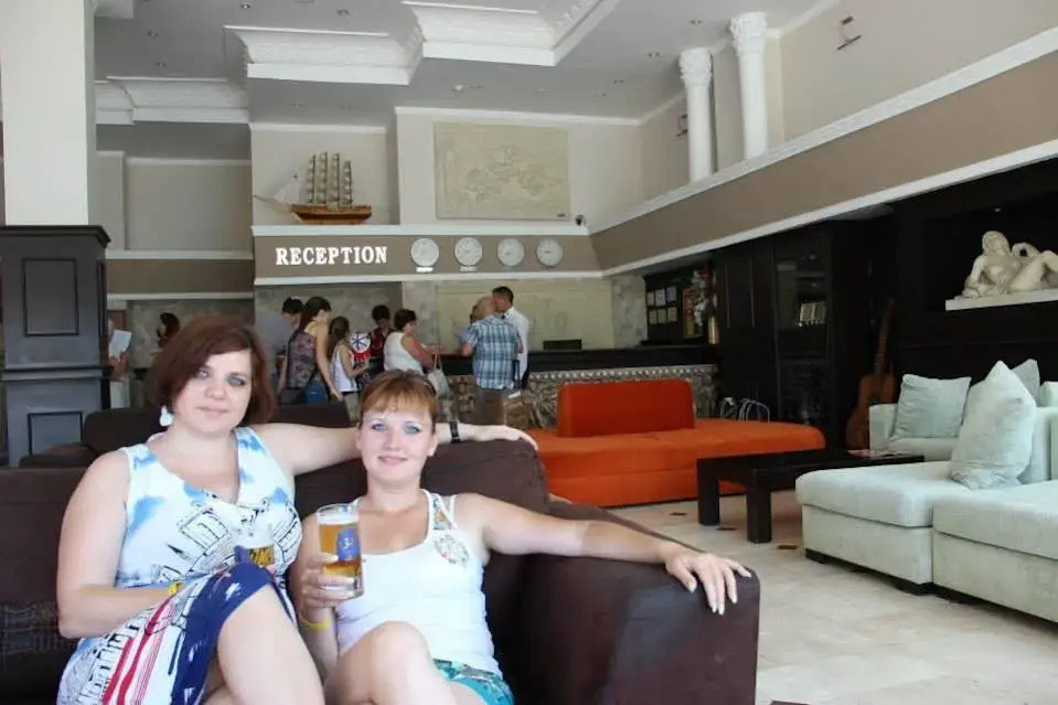 Q Ella Beach Hotel