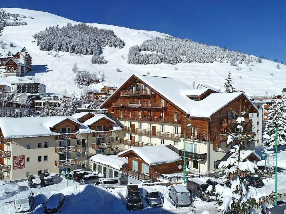 Versatile Apartments in French Alps