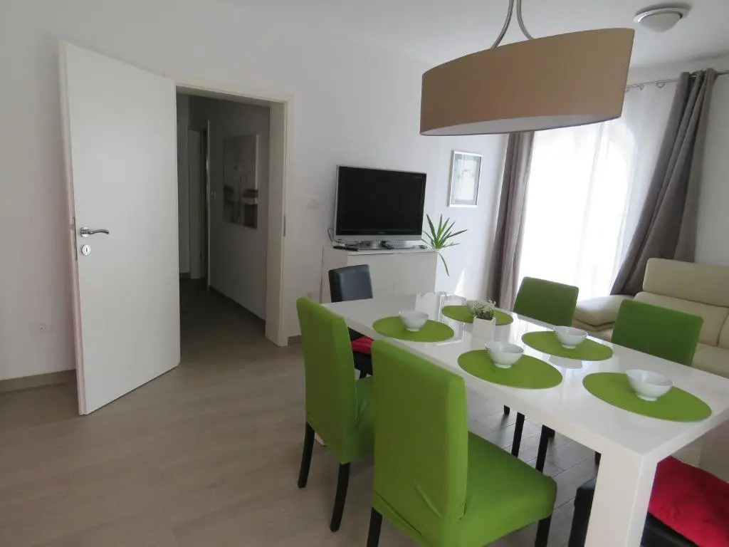 Apartments Villa Urbajs