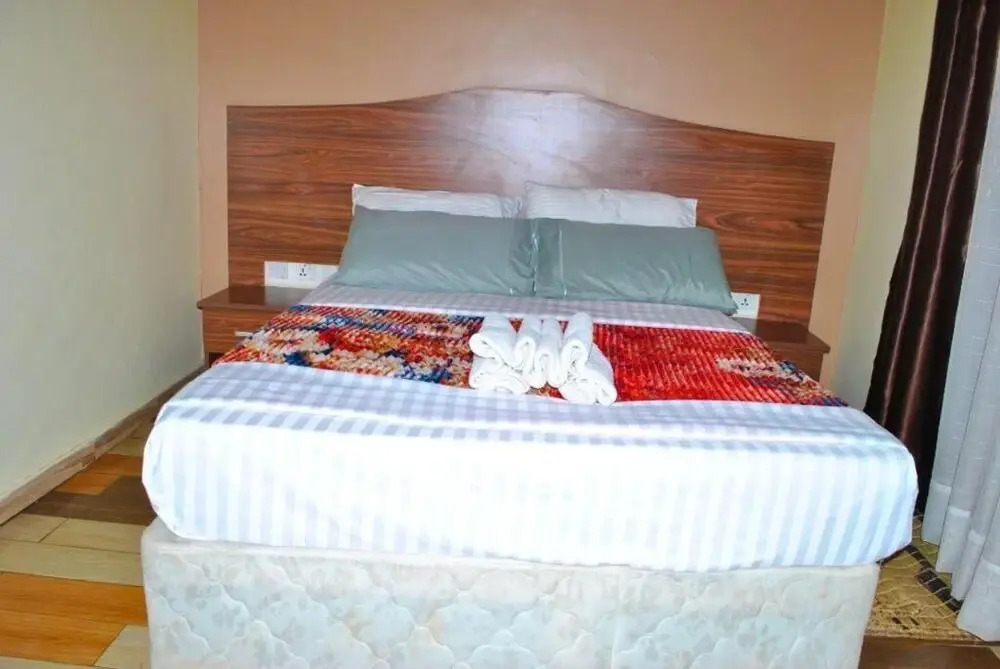 Silver Umubano Light Residence