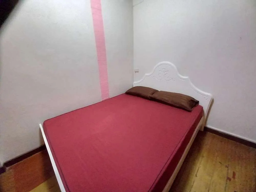 amazing khaosan hostel