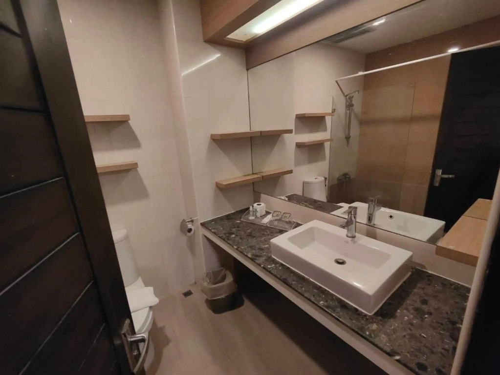 Crystal Suites Suvarnbhumi Airport