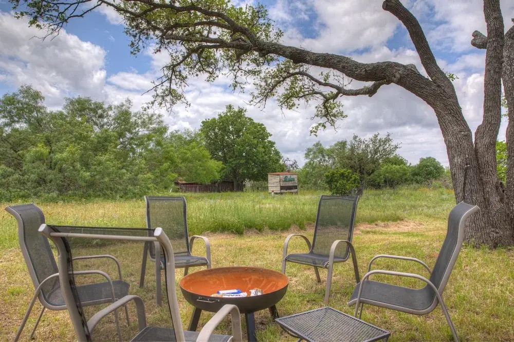 Gorgeous Home Near Wineries w/ Hot Tub & Fire Pit