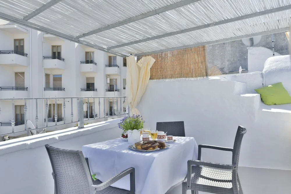 Casa Magi con terrazza e vista mare