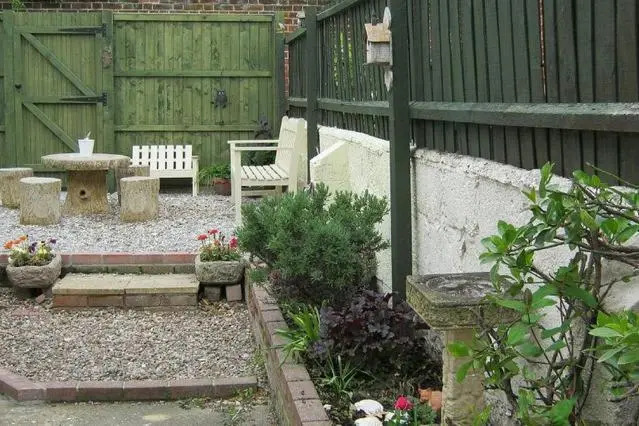 Twizzle Cottage