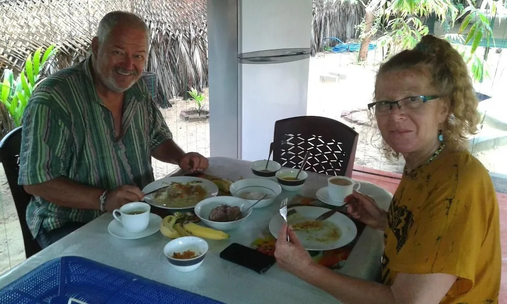 Naaval Beach Villa & Rooms