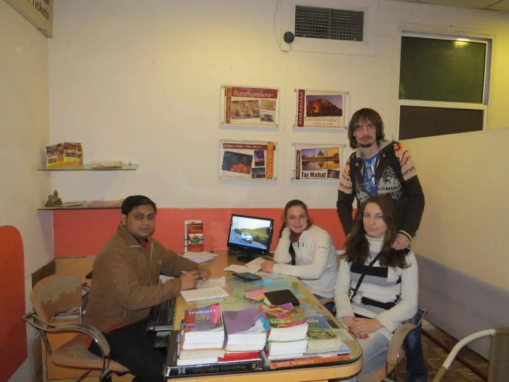 Smyle Inn - Best Budget Hotel near New Delhi Train Station