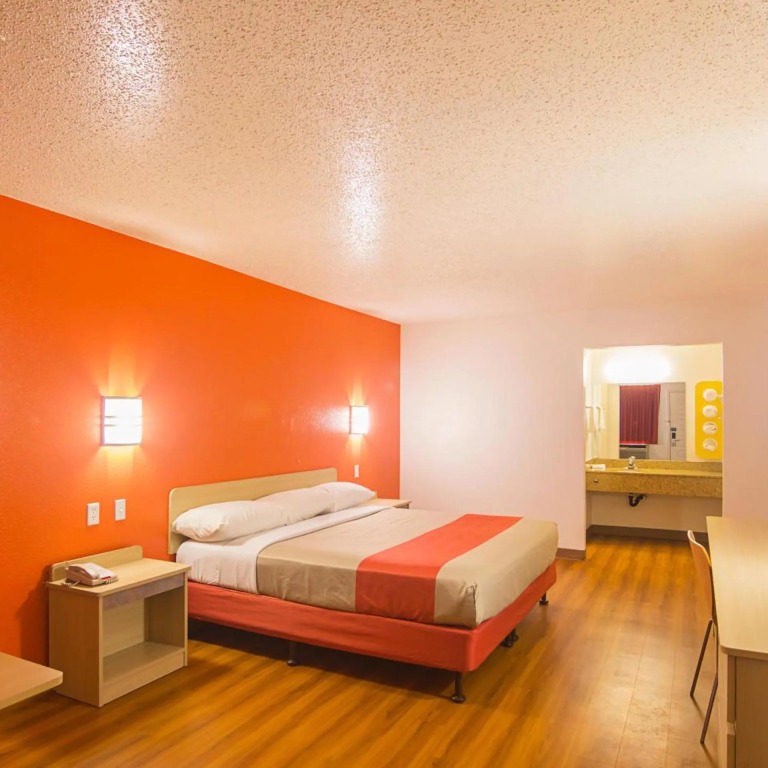 Motel 6-Indianapolis, IN - Airport