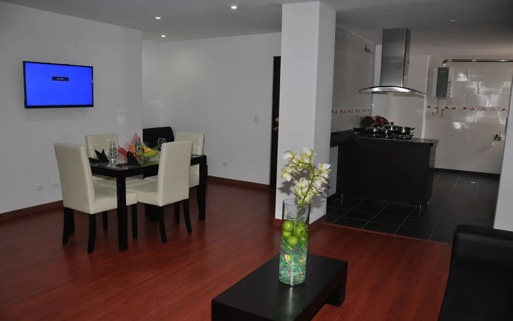 Apartamentos Plaza Modelia