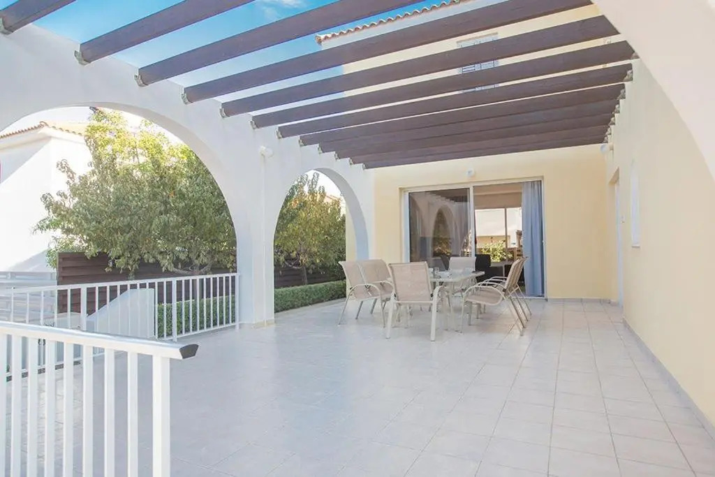 Villa Ayia Triada, Beautiful 5Bdr Villa With Pool, Close To All Beaches