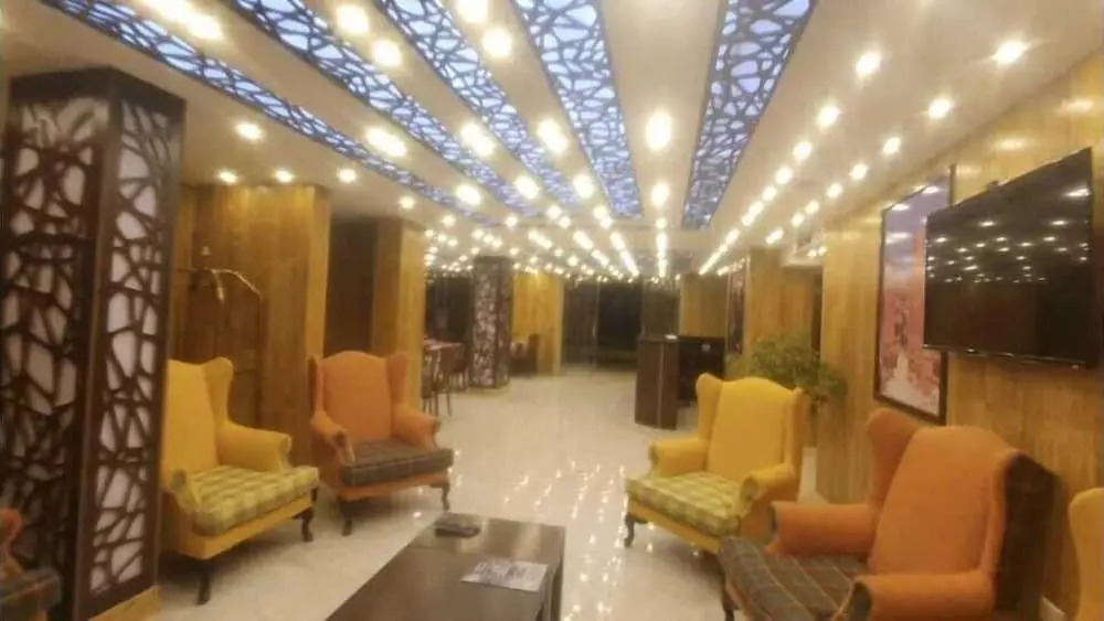 petra agora hotel