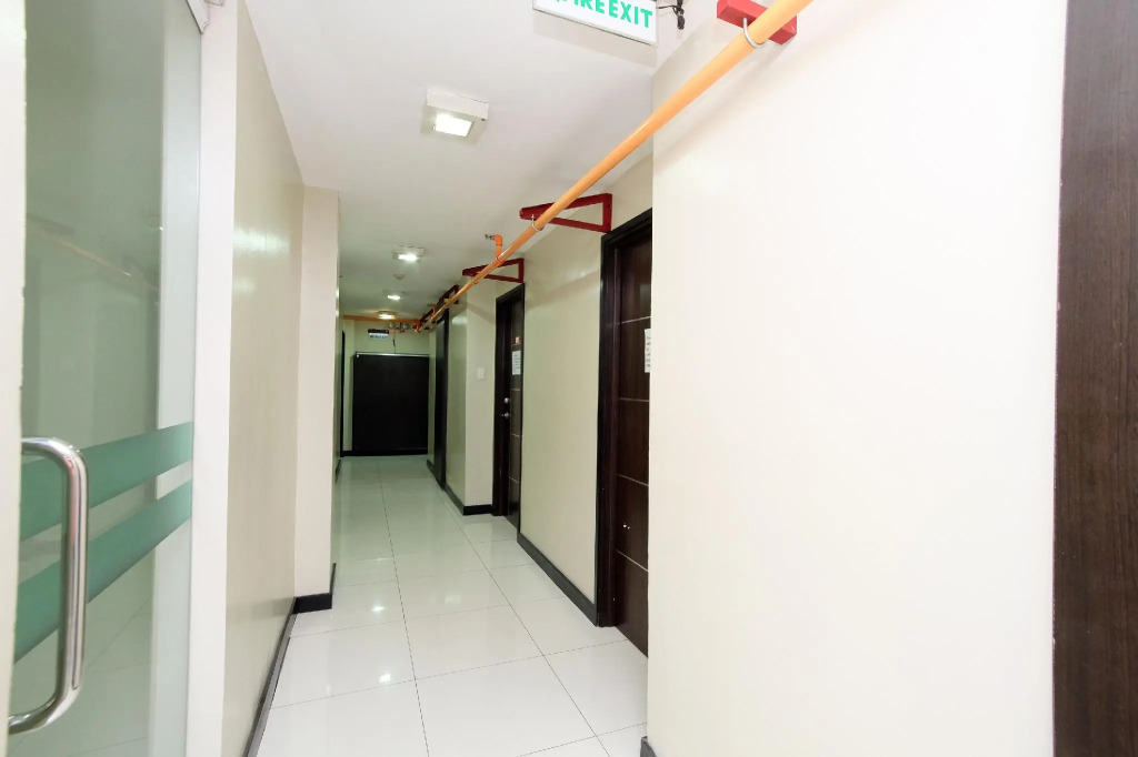 ZEN Rooms Studio 87