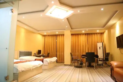 Linqi Friendship Fashion Inn