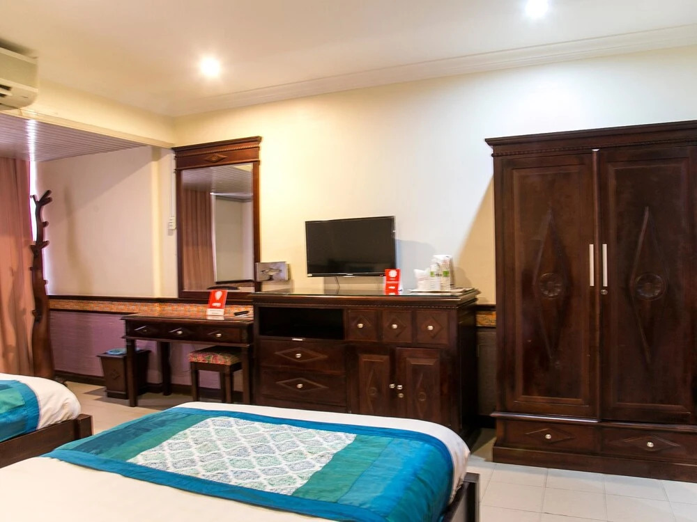 OYO 179 Malacca Straits Hotel
