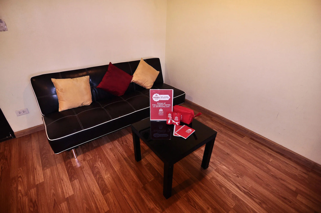 ZEN Rooms Boss Prakanong