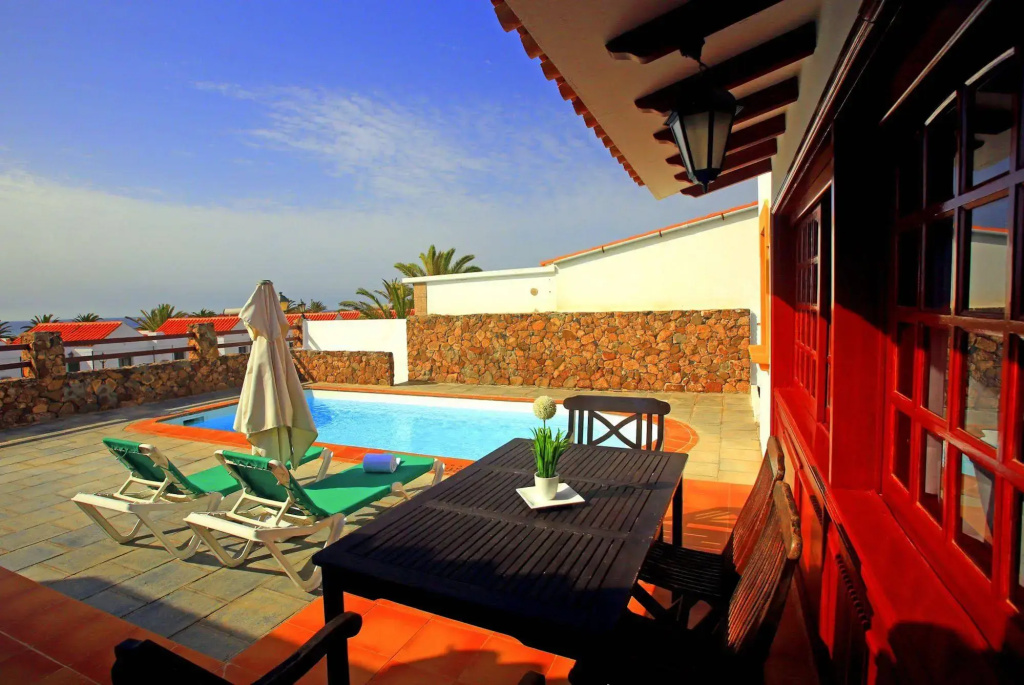 Vip Villas - Caleta Dorada