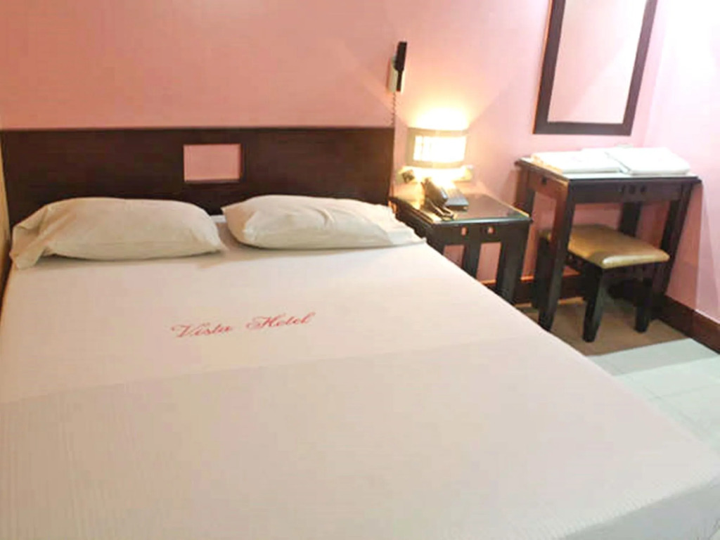 Vista Hotel Recto