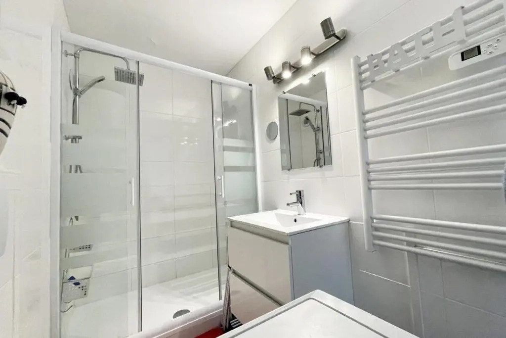 Magnifique T2 Archi Cosy Vue Mer 180 Piscine