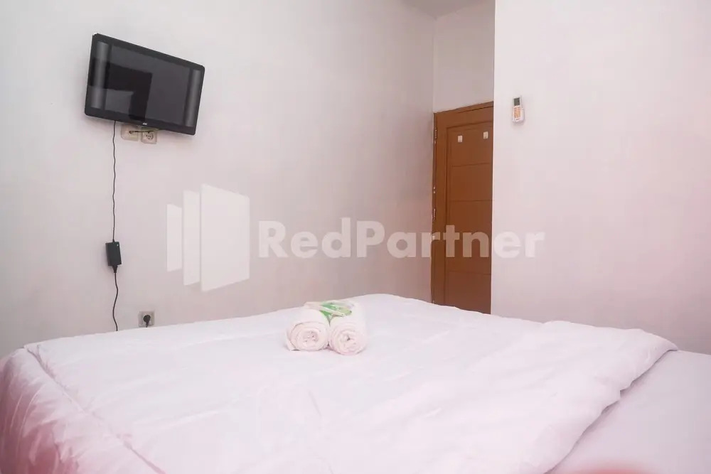 Mirza Residence Maguwoharjo Yogyakarta RedPartner