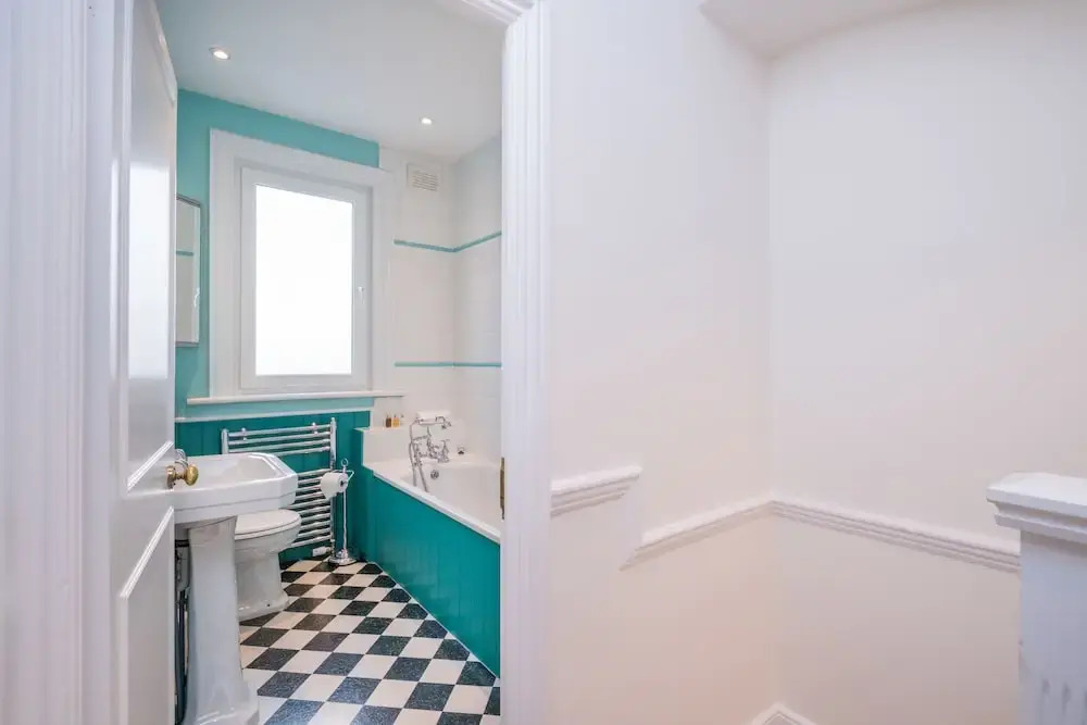 Heavenly Hammersmith Home by the River Thames