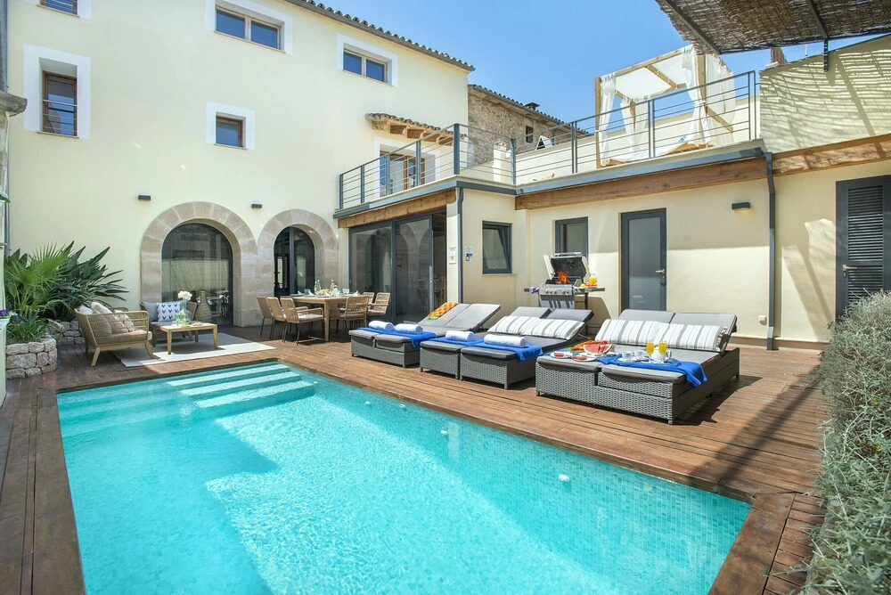 Villa Álvarez