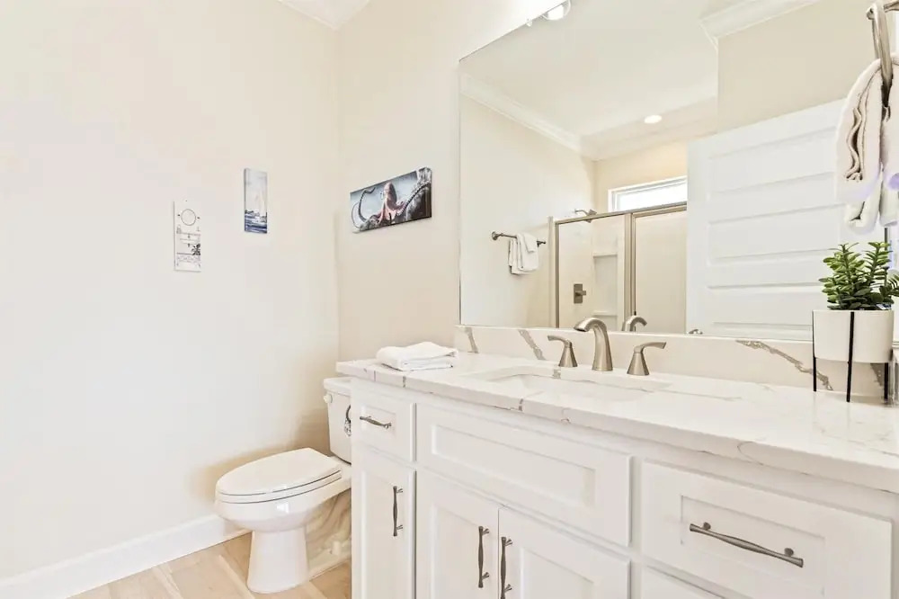 Purple Paradise - 2536 Bienville Blvd 4 Bedroom Home by RedAwning
