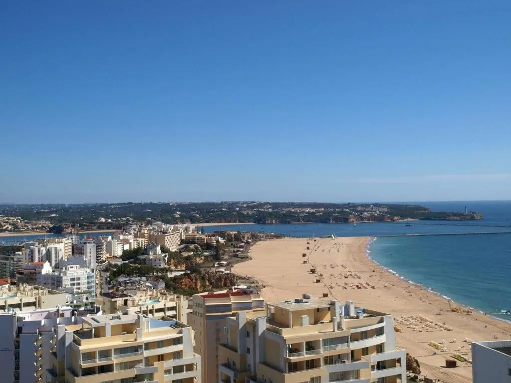 Apartamentos Turisticos Perola da Rocha