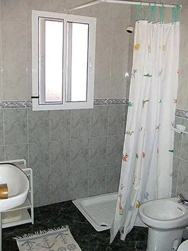 Posada HumbleBee Home