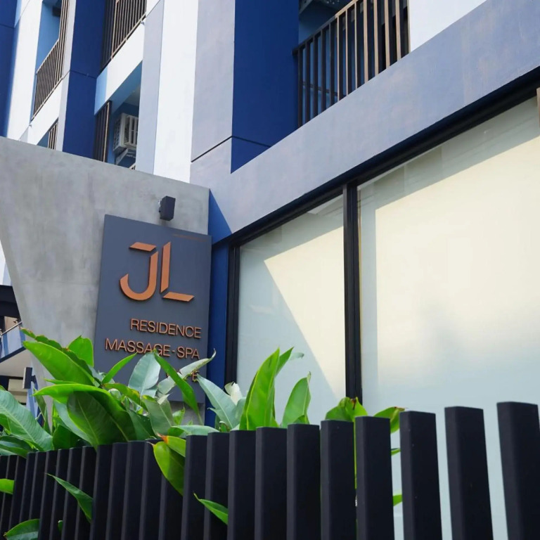 J & L Residence and Spa