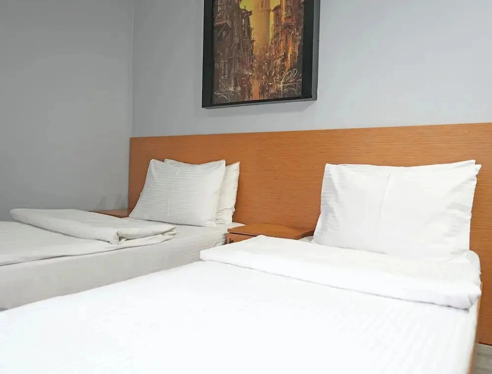 Brick House Hotel
