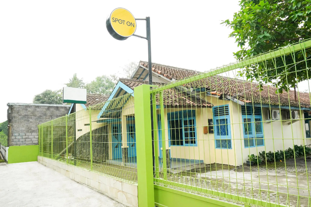 Hotel O Omah Jm