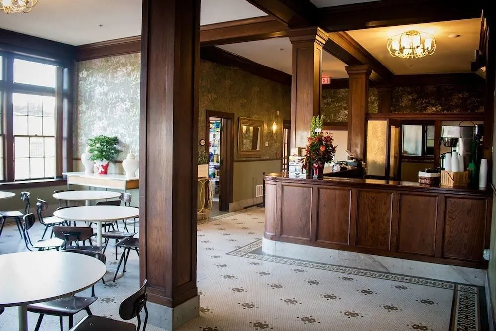 Hotel Hartington