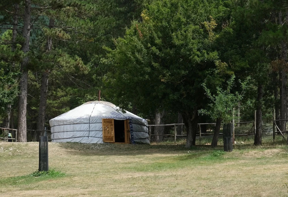 "Verdon Yourtes" Camping à la ferme